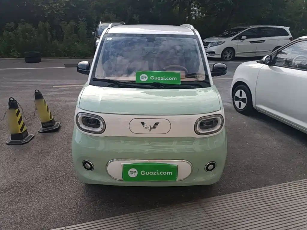 Wuling MINIEV — миниатюра 3