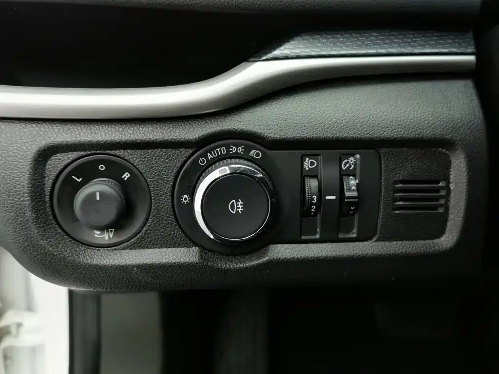 Buick Excelle — миниатюра 21