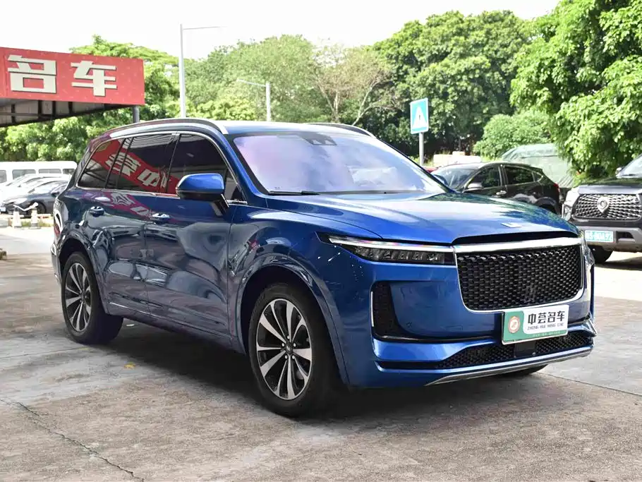 Li Auto ONE 2020 6 мест