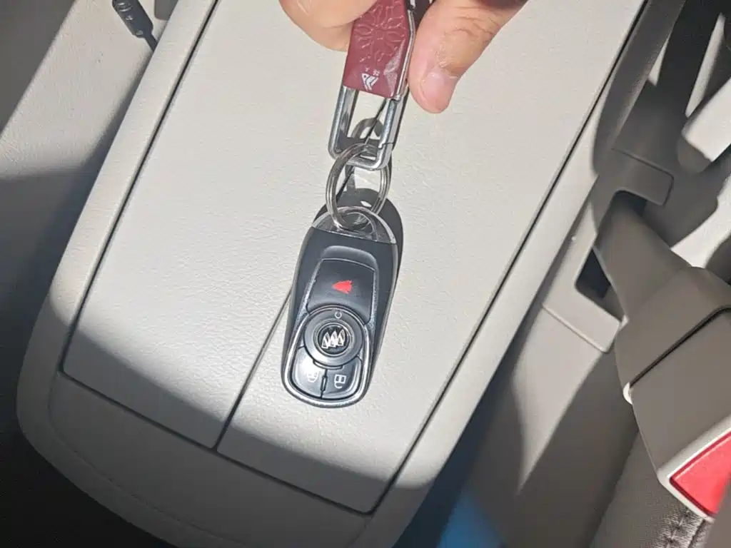 Buick GL8 — миниатюра 9