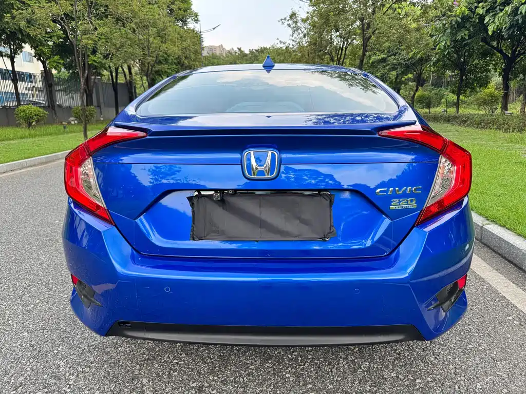 Honda Civic — миниатюра 5