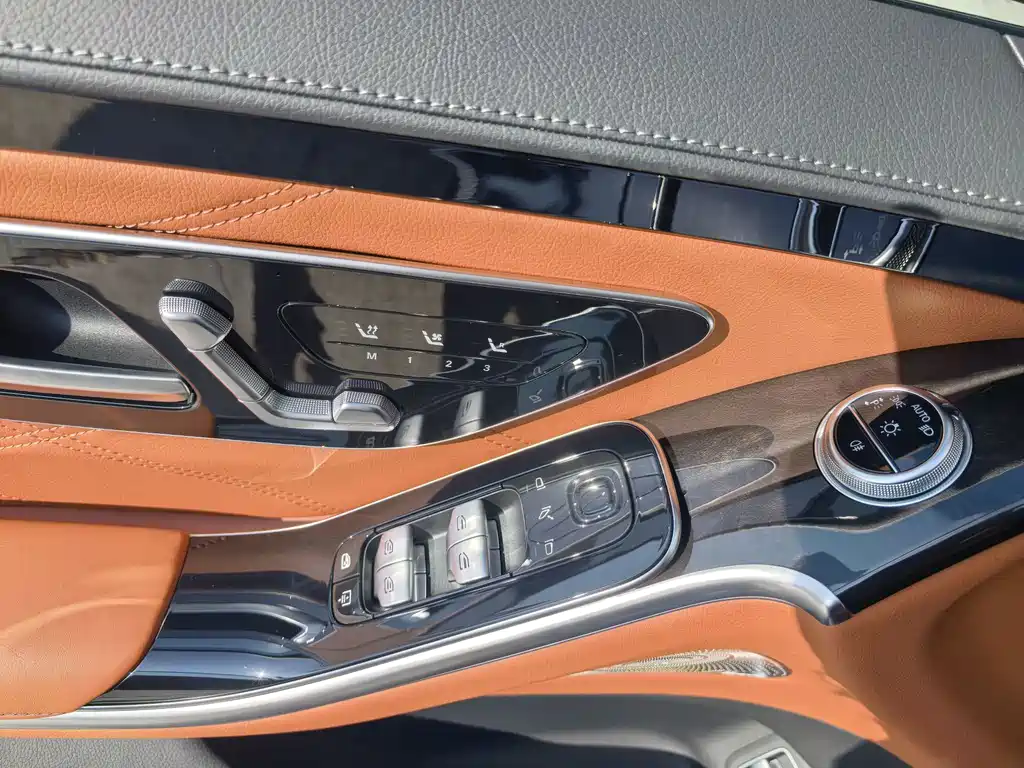 MERCEDES-BENZ MAYBACH S CLASS