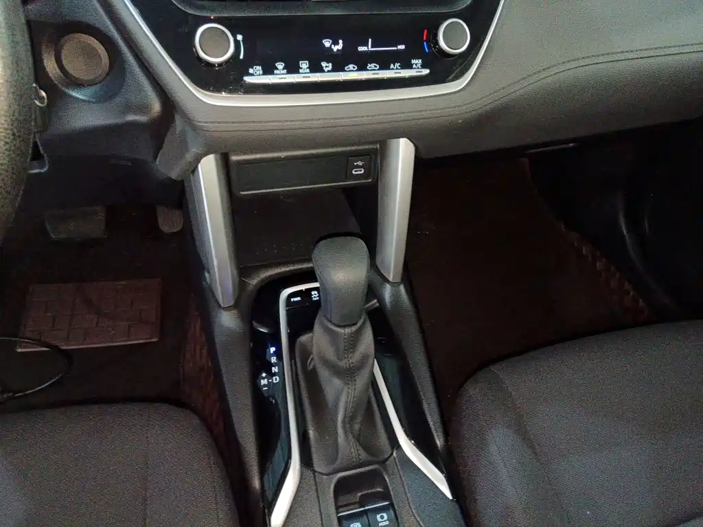 Toyota Frontlander — миниатюра 10