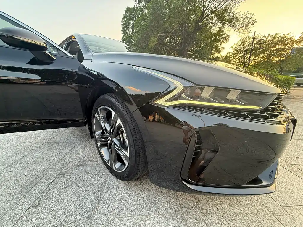 Kia K5 — миниатюра 17
