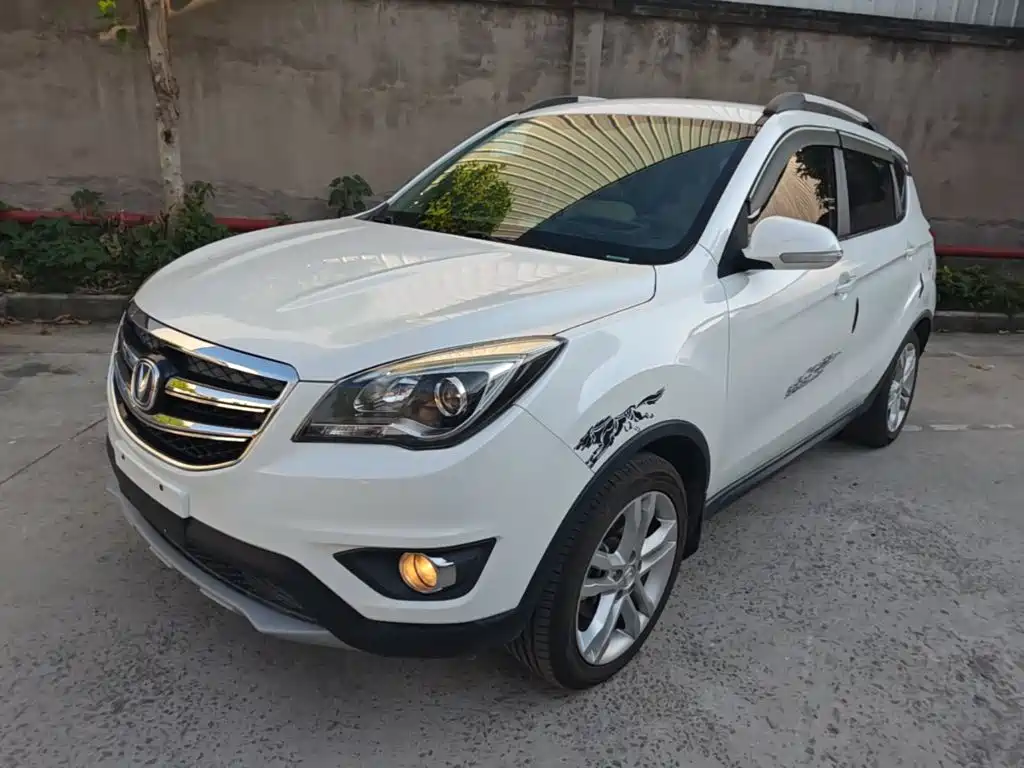 Changan CS35 — миниатюра 2