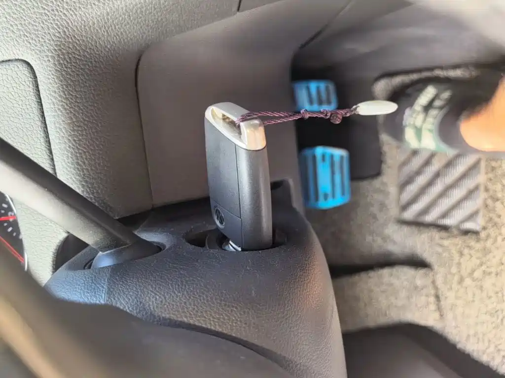 Volkswagen Golf EV — миниатюра 12