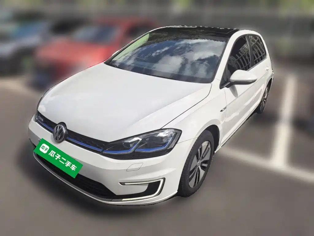 Volkswagen Golf EV