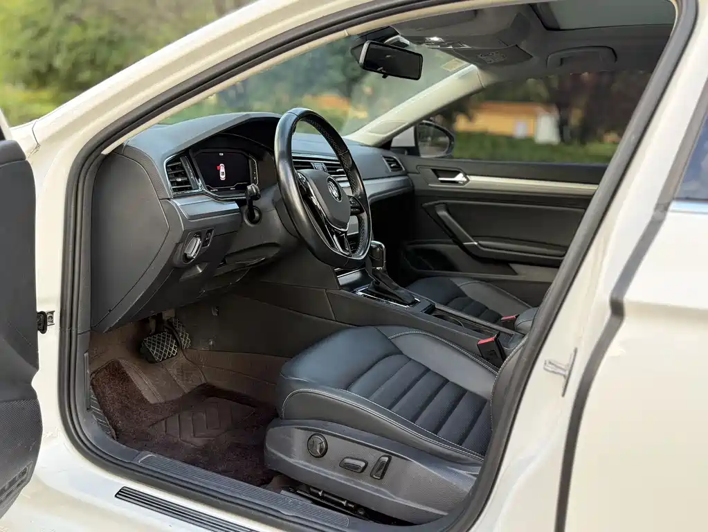 Volkswagen Lamando — миниатюра 5