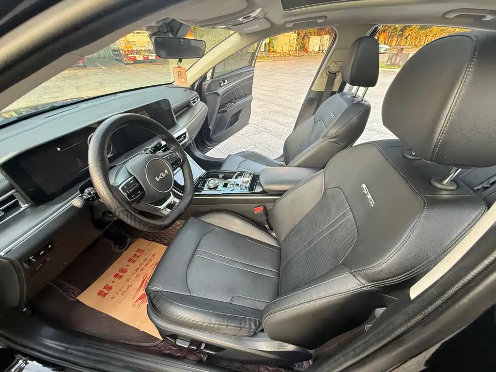 Kia K5 — миниатюра 8