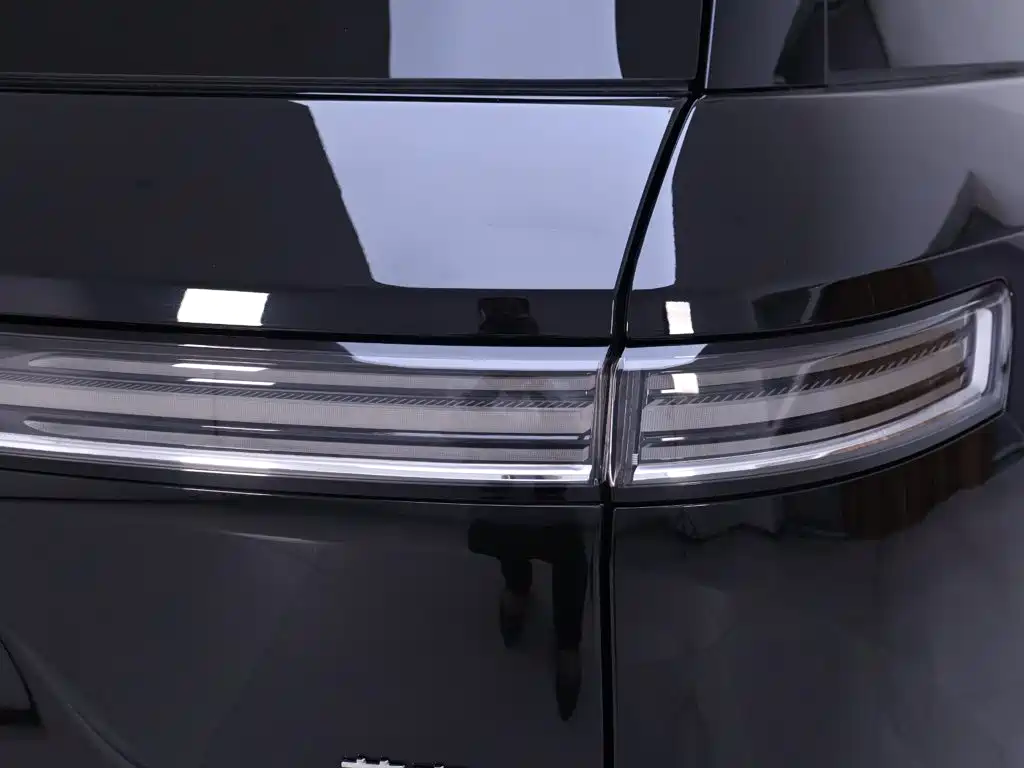 NIO ES8 2026 мест Executive Luxury