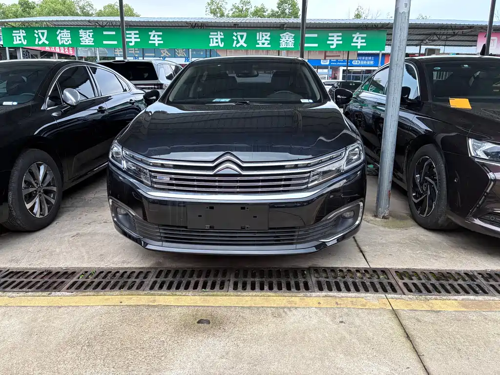 Citroen C6