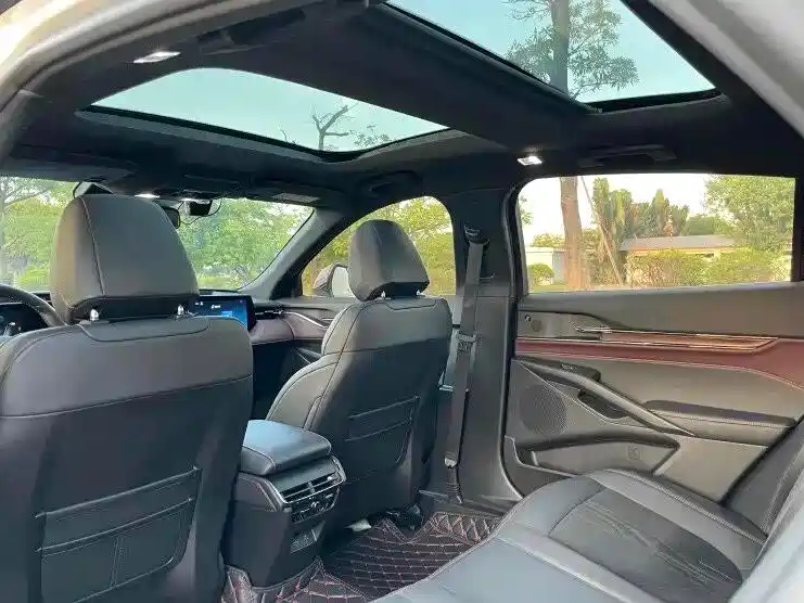 Ford Mondeo — миниатюра 4