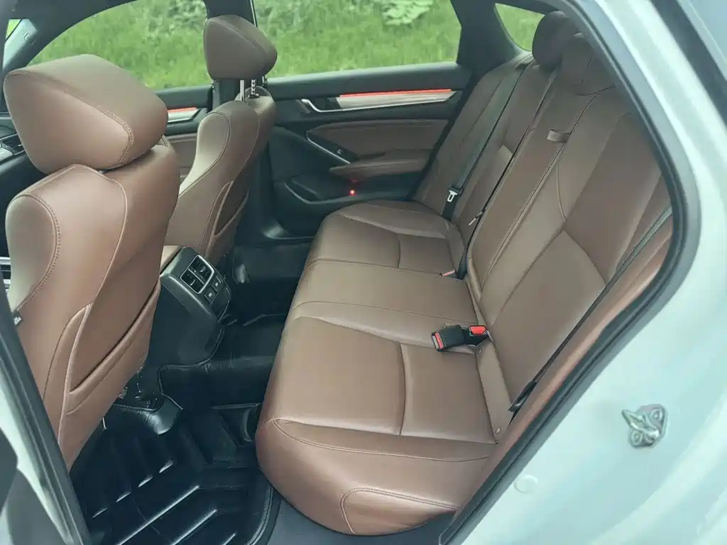 Honda Inspire — миниатюра 3