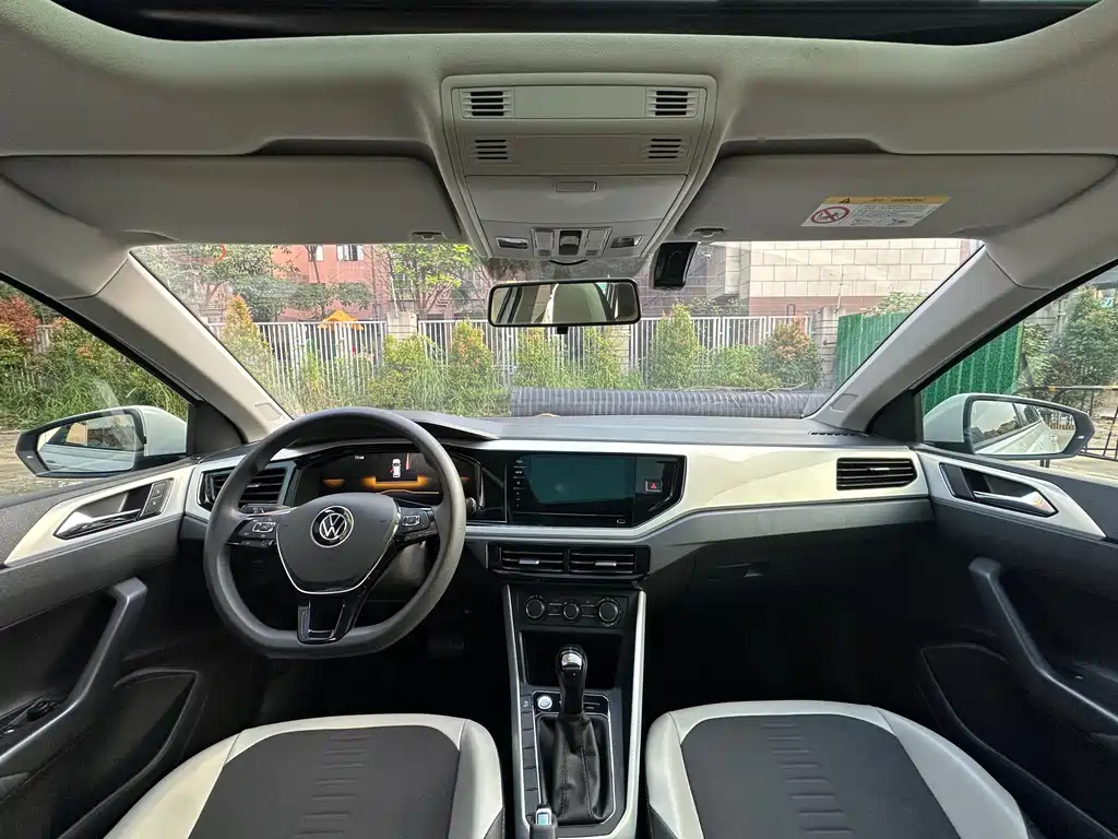 Volkswagen Polo — миниатюра 5