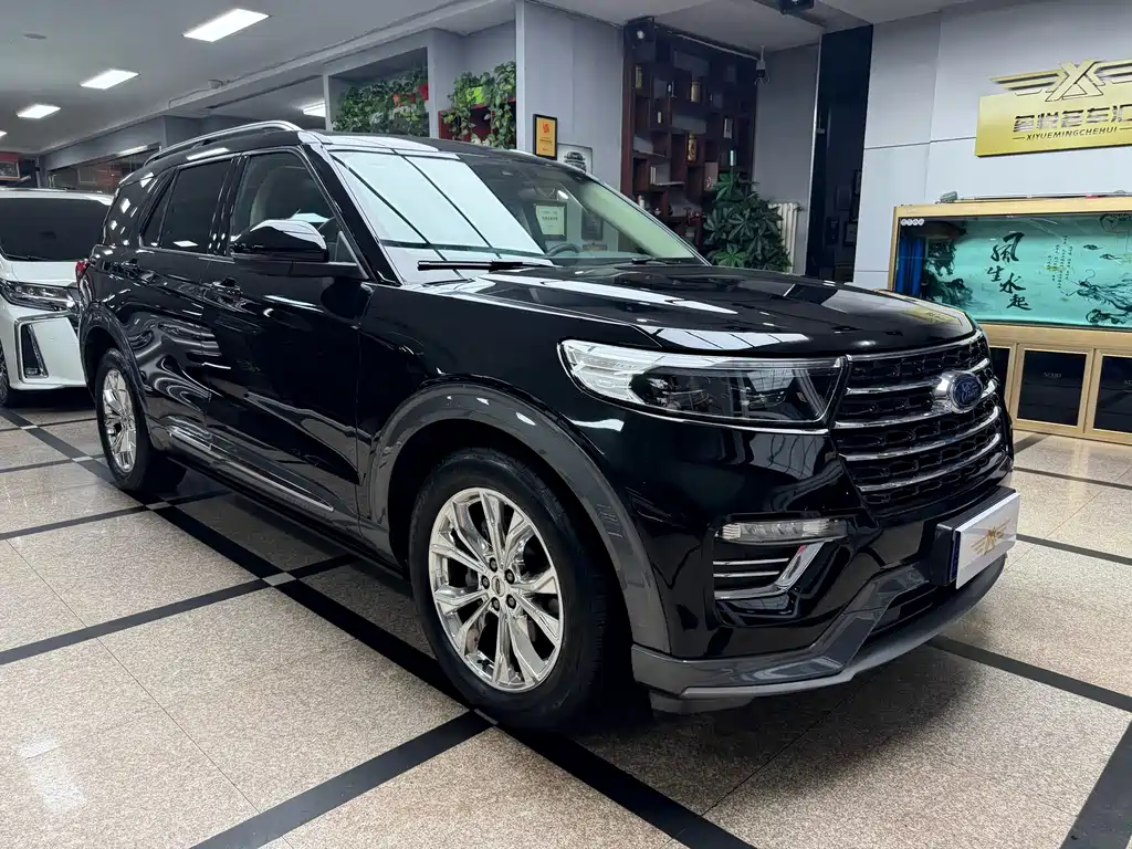 FORD EXPLORER