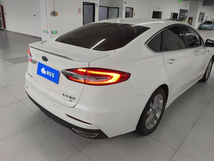 Ford Mondeo — миниатюра 3