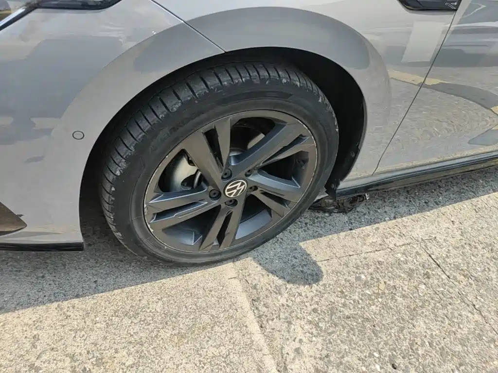 Volkswagen Golf — миниатюра 23