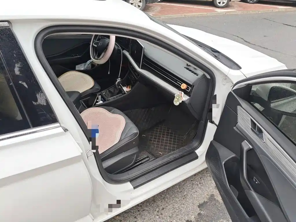 Volkswagen Sagitar — миниатюра 19