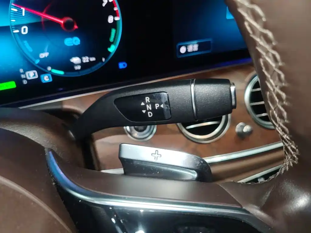 Mercedes-Benz E-Class New Energy — миниатюра 14