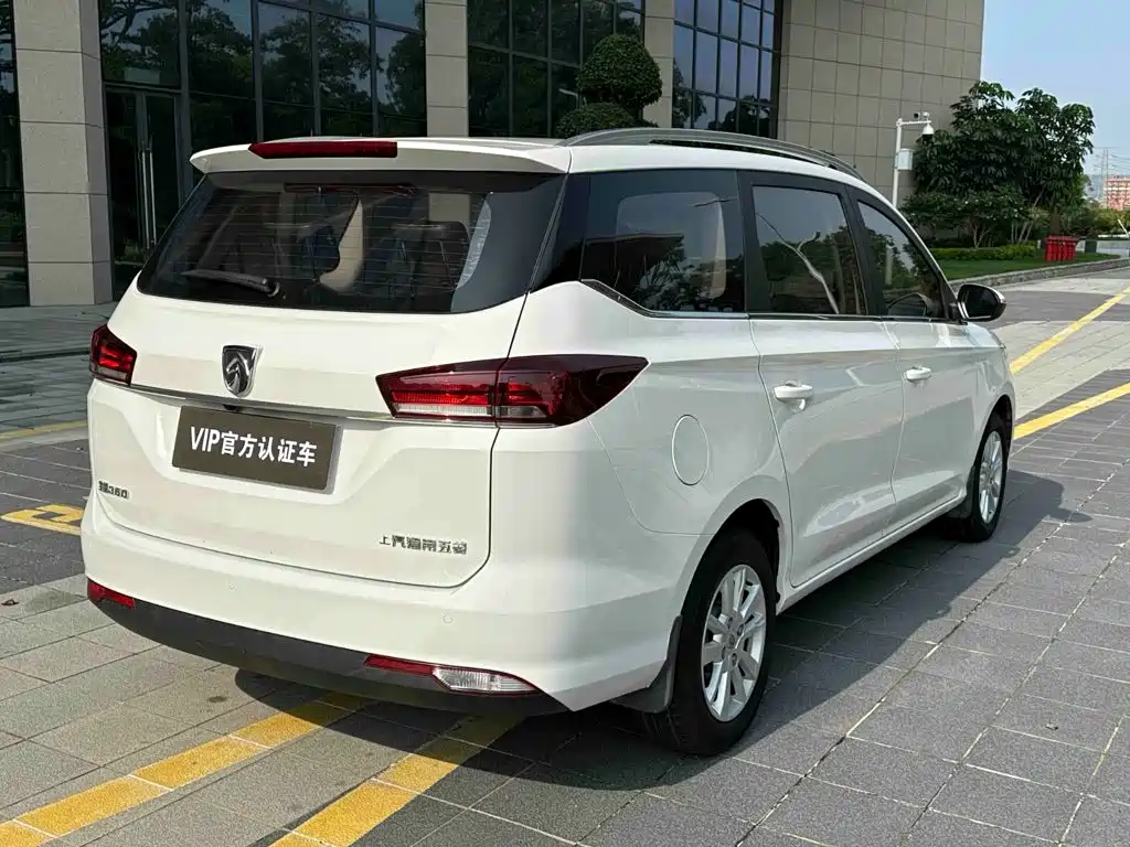 Baojun 360 — миниатюра 7