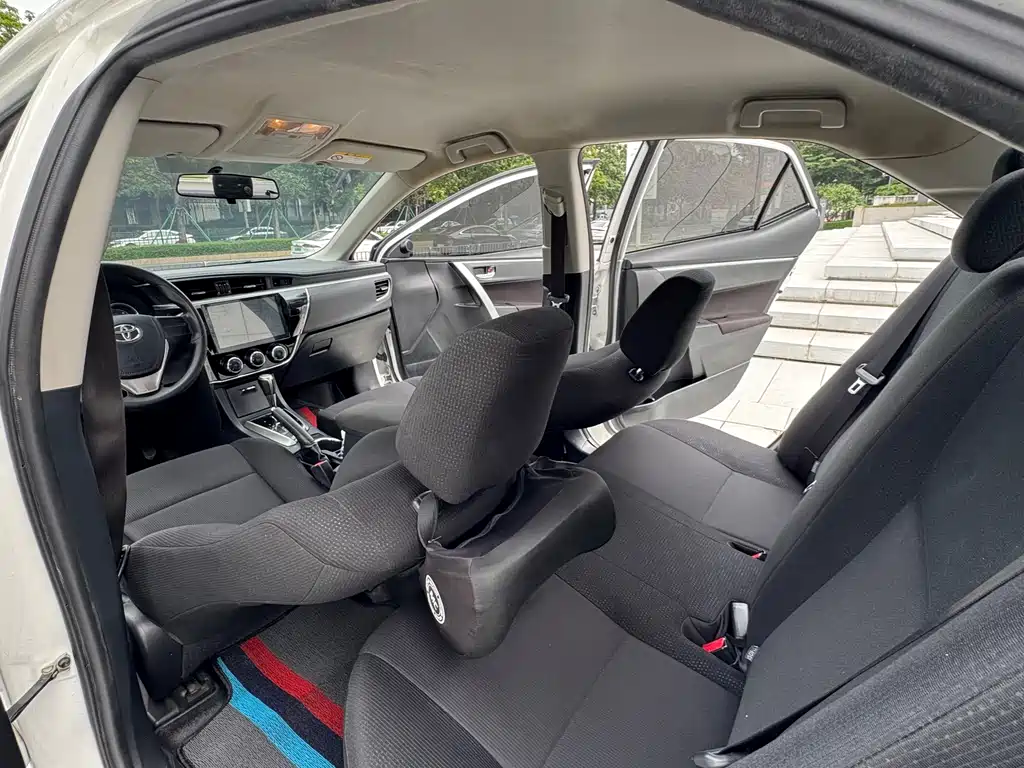 Toyota Corolla — миниатюра 14