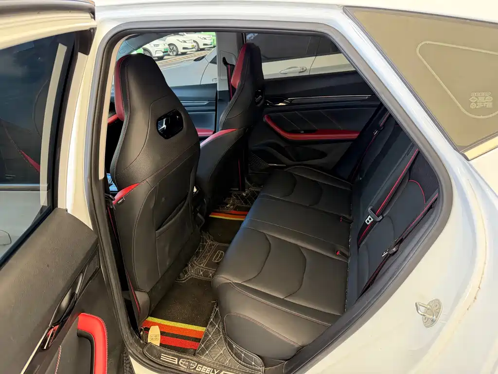 Geely Emgrand S — миниатюра 10