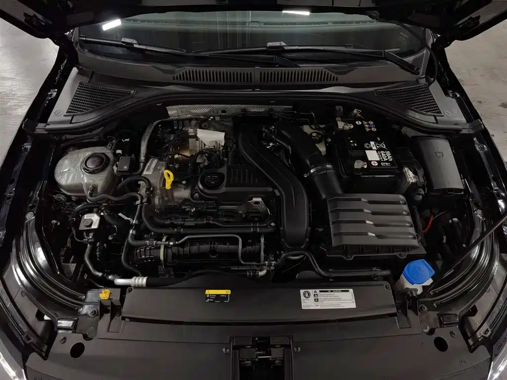 Volkswagen Lavida 2023 300TSI DSG