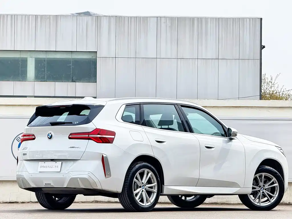BMW X3 2025 xDrive25L Luxury