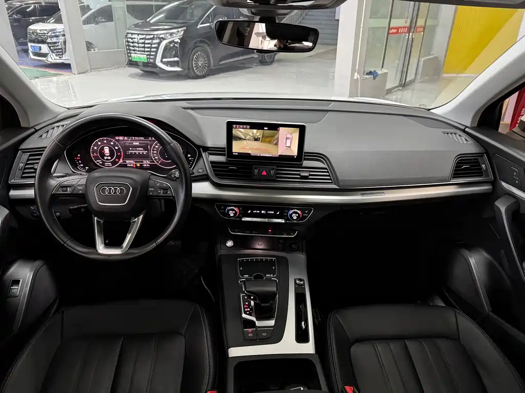Audi Q5L — миниатюра 5