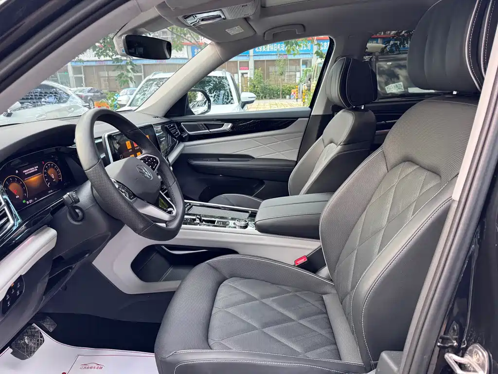 Volkswagen Teramont — миниатюра 3