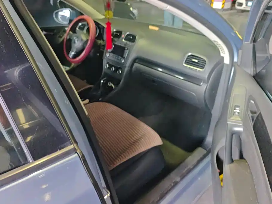 Volkswagen Golf — миниатюра 8
