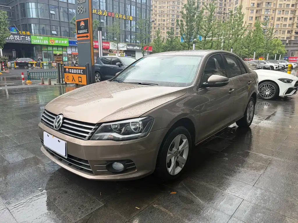 Купить Volkswagen Bora