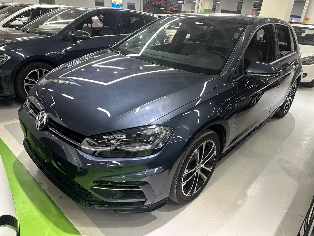 Volkswagen Golf 2020