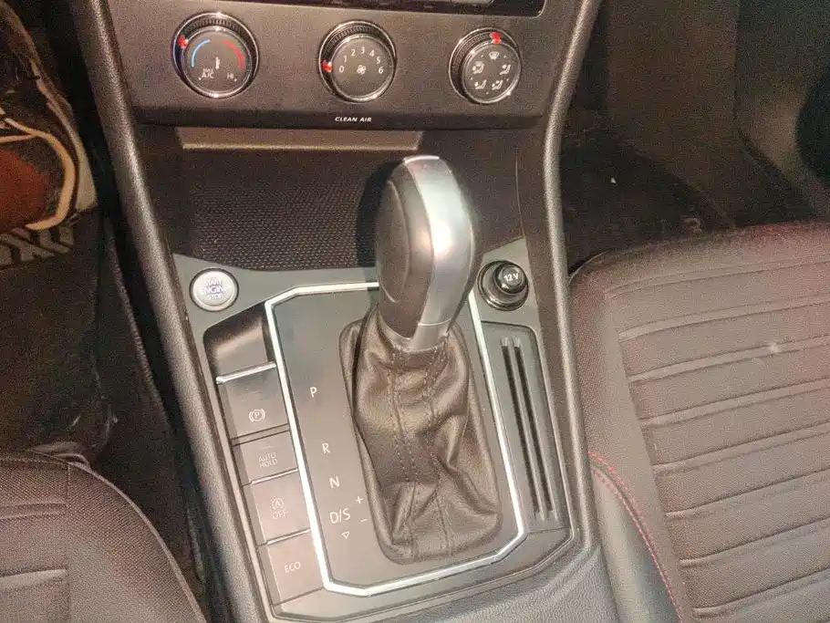 Volkswagen Lavida — миниатюра 16