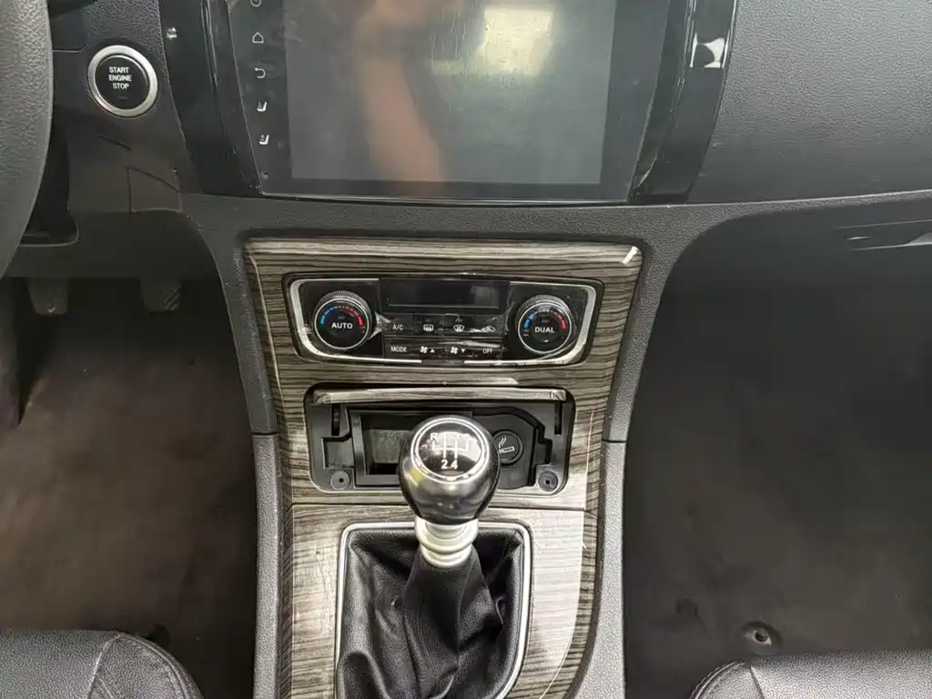Zotye T600 2015 1.5T MT Flagship