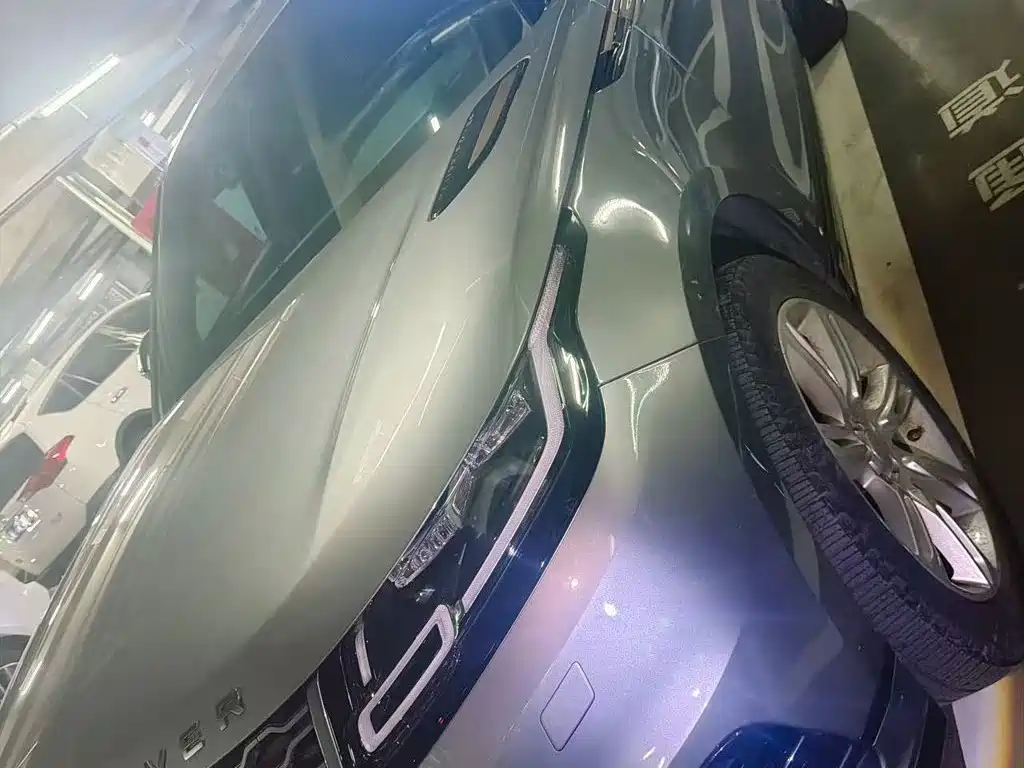 Land Rover Velar — миниатюра 25