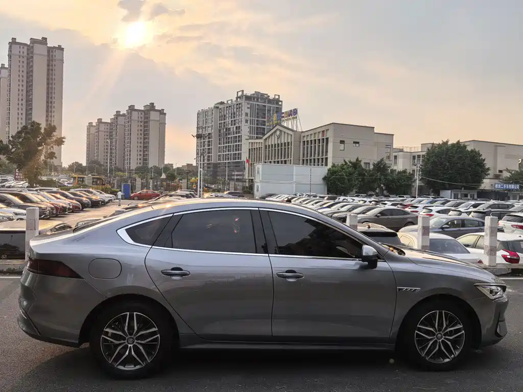 BYD Qin PLUS — миниатюра 11