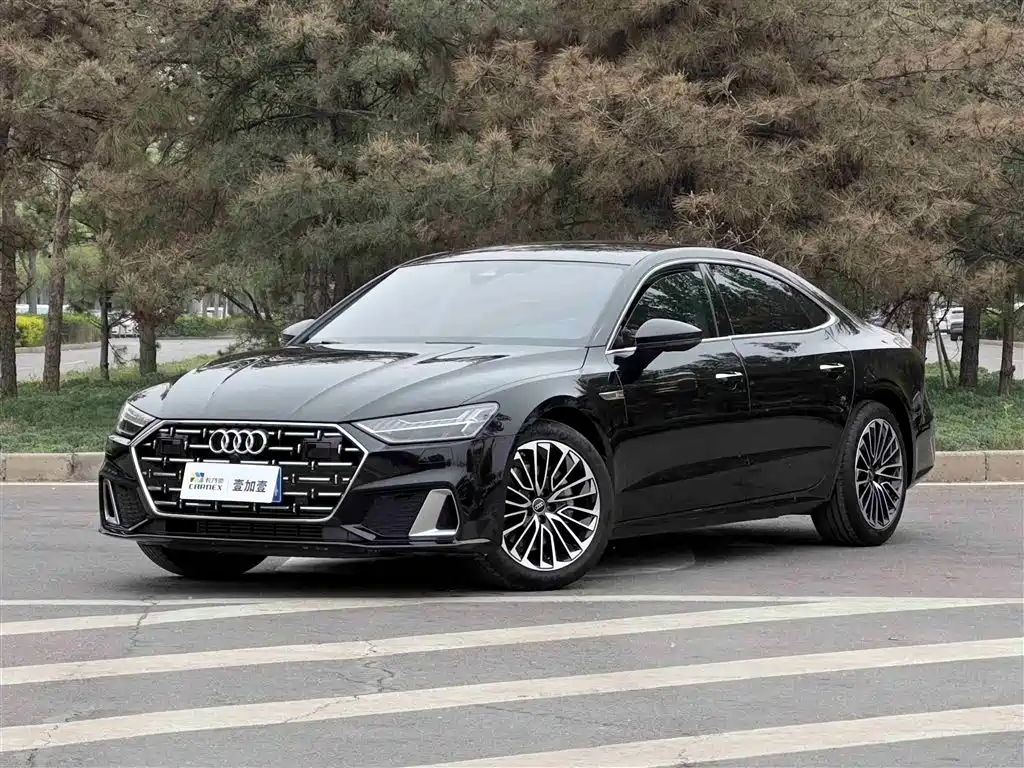 Audi A7L 2025