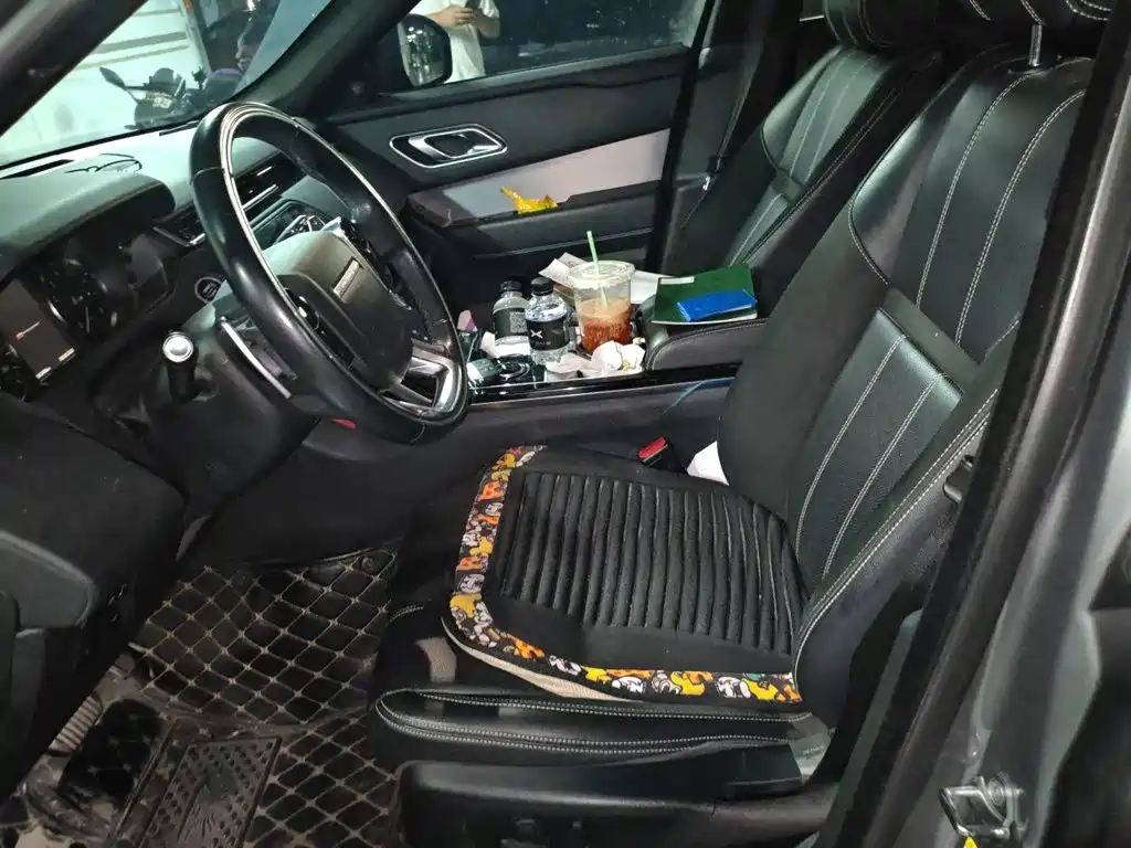 Land Rover Velar — миниатюра 8