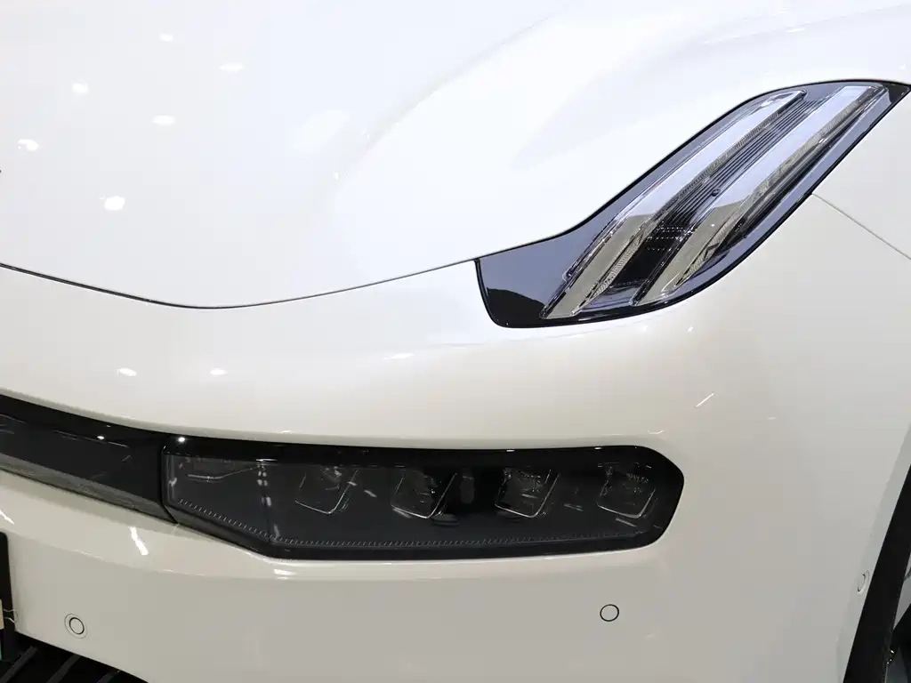 ZEEKR EXTREME KRYPTON 001