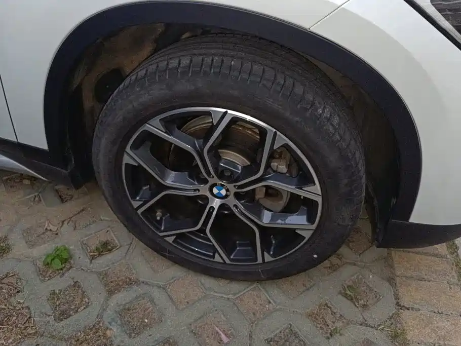 BMW X1 — миниатюра 6