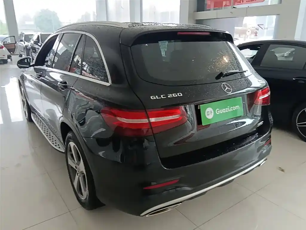 Mercedes-Benz GLC 2017 GLC 260 4MATIC Luxury