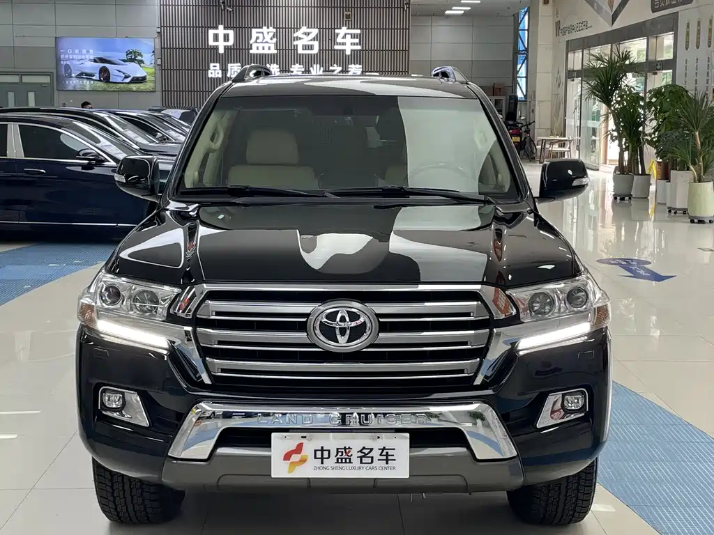 Toyota Land Cruiser 2016 4.0L AT VX-R