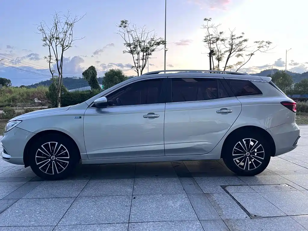 Roewe Ei5 — миниатюра 3