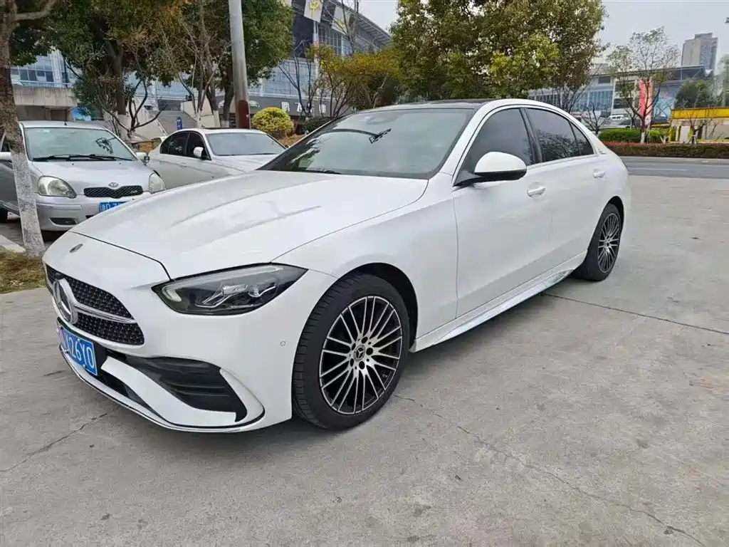 Mercedes-Benz C-Class 2023