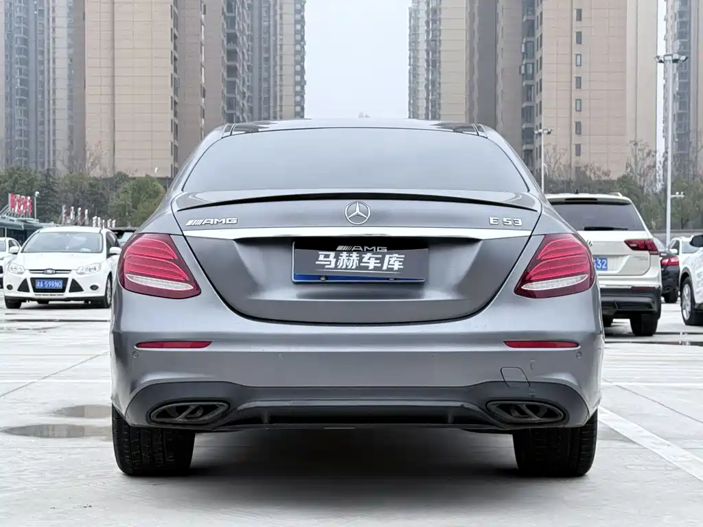 MERCEDES-BENZ E CLASS AMG