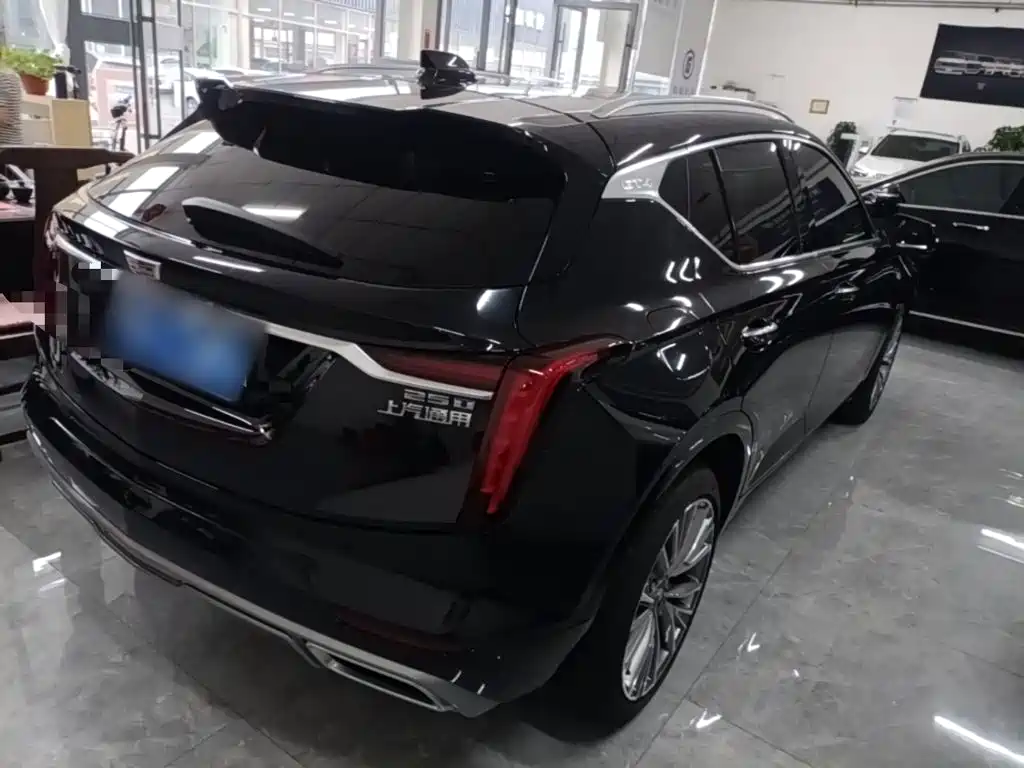 Cadillac GT4 — миниатюра 7