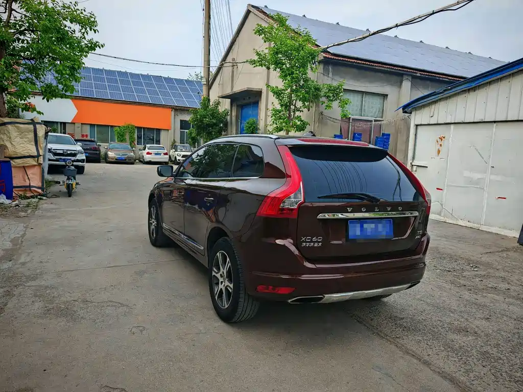 Volvo XC60 — миниатюра 20
