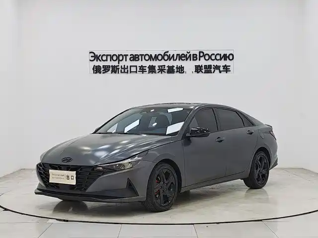 HYUNDAI ELANTRA
