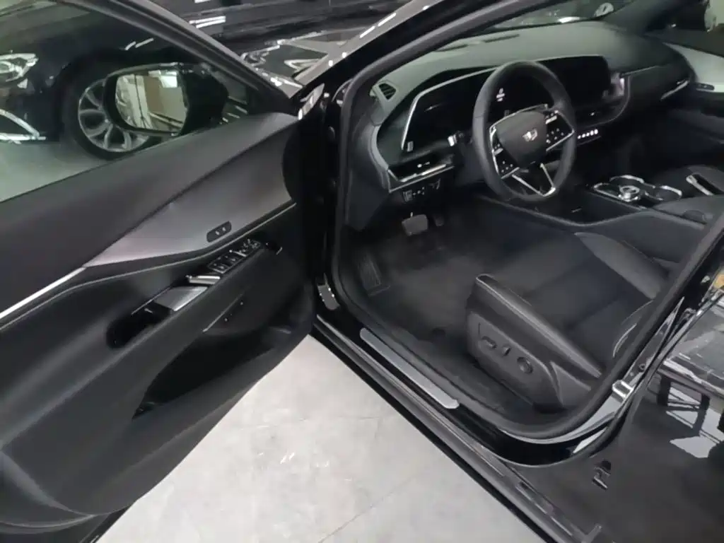 Cadillac GT4 — миниатюра 16
